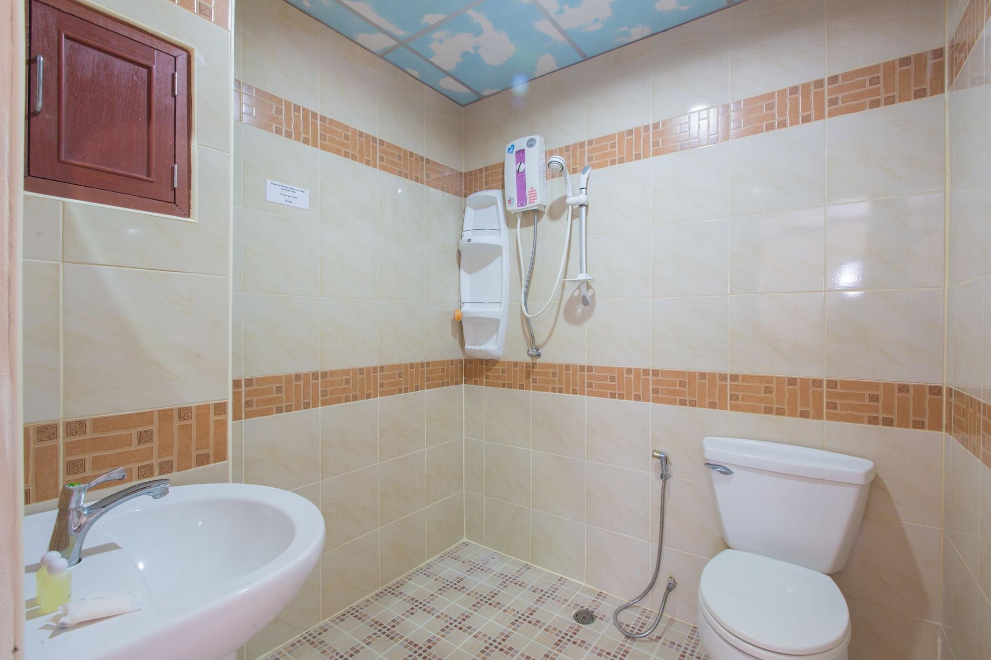 Patong Rai Rom Yen Resort Sha Экстерьер фото